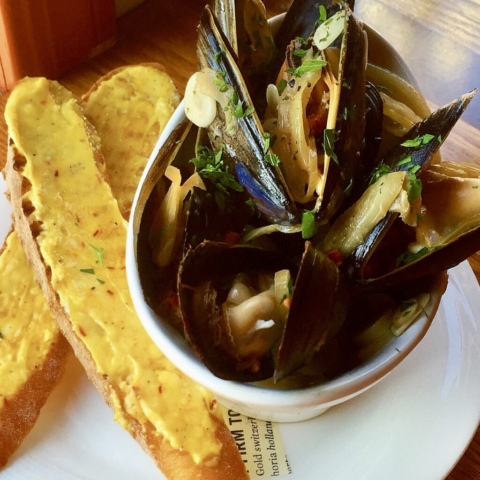 mussels in white wine broth with saffron rouille toast by Chef Lynn Wheeler